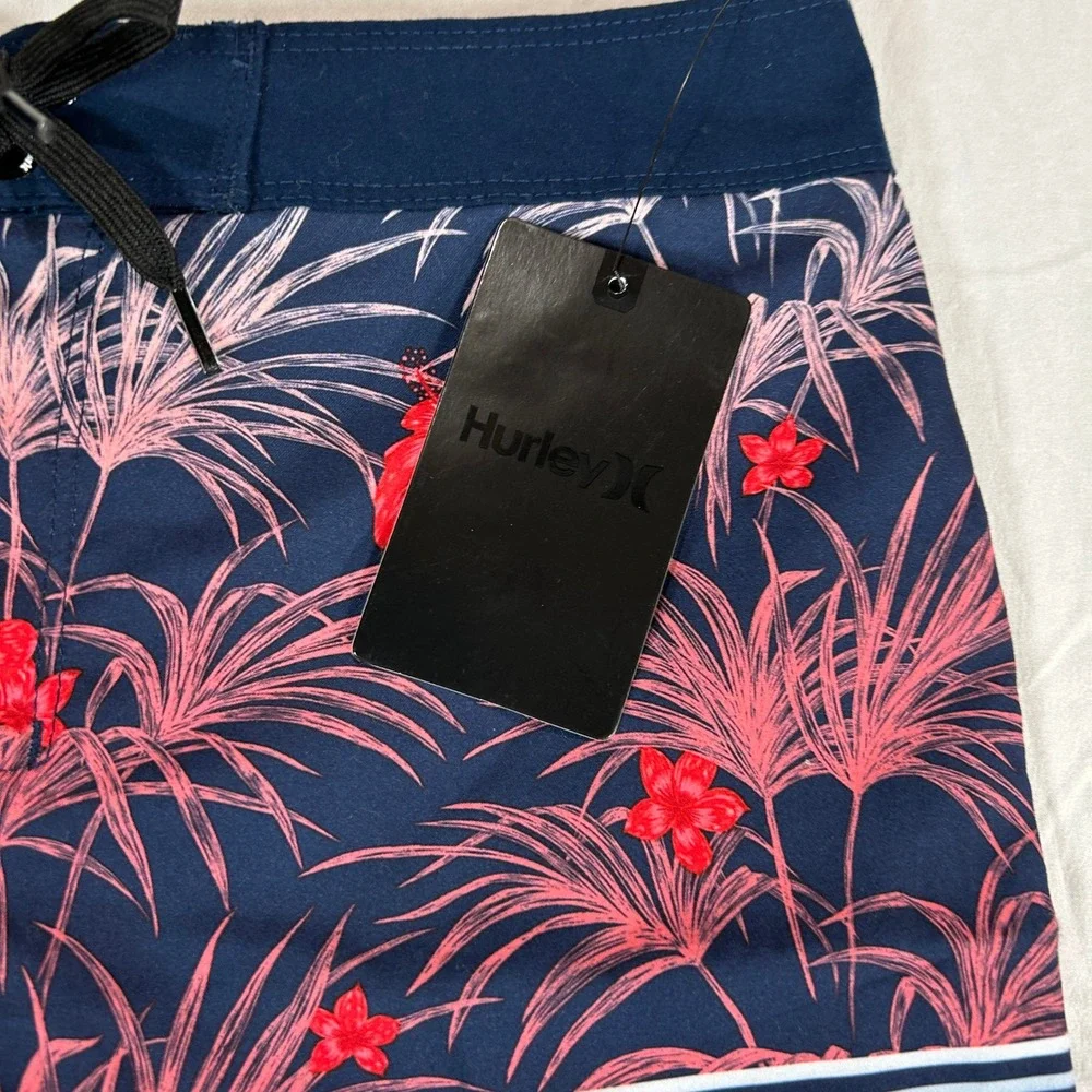 Hurley Boys Midnight Navy Floral Striped Board Shorts Size 10 25W 986773-U90 New